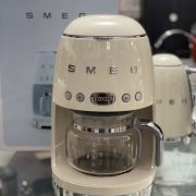 قهوه ساز اسمگ مدل DCF02 سفید